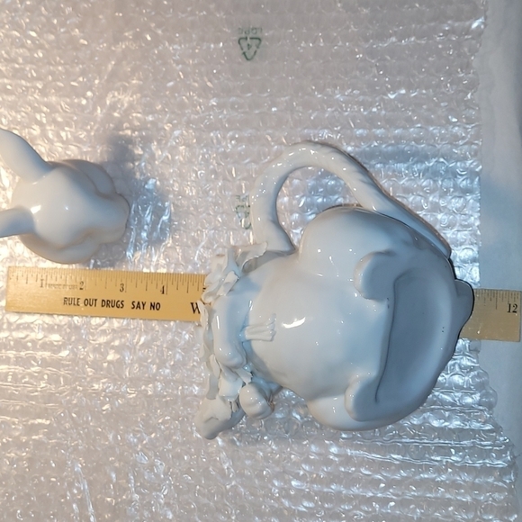 Bunny Rabbit and Rose's Teapot 🫖 - Picture 12 of 12